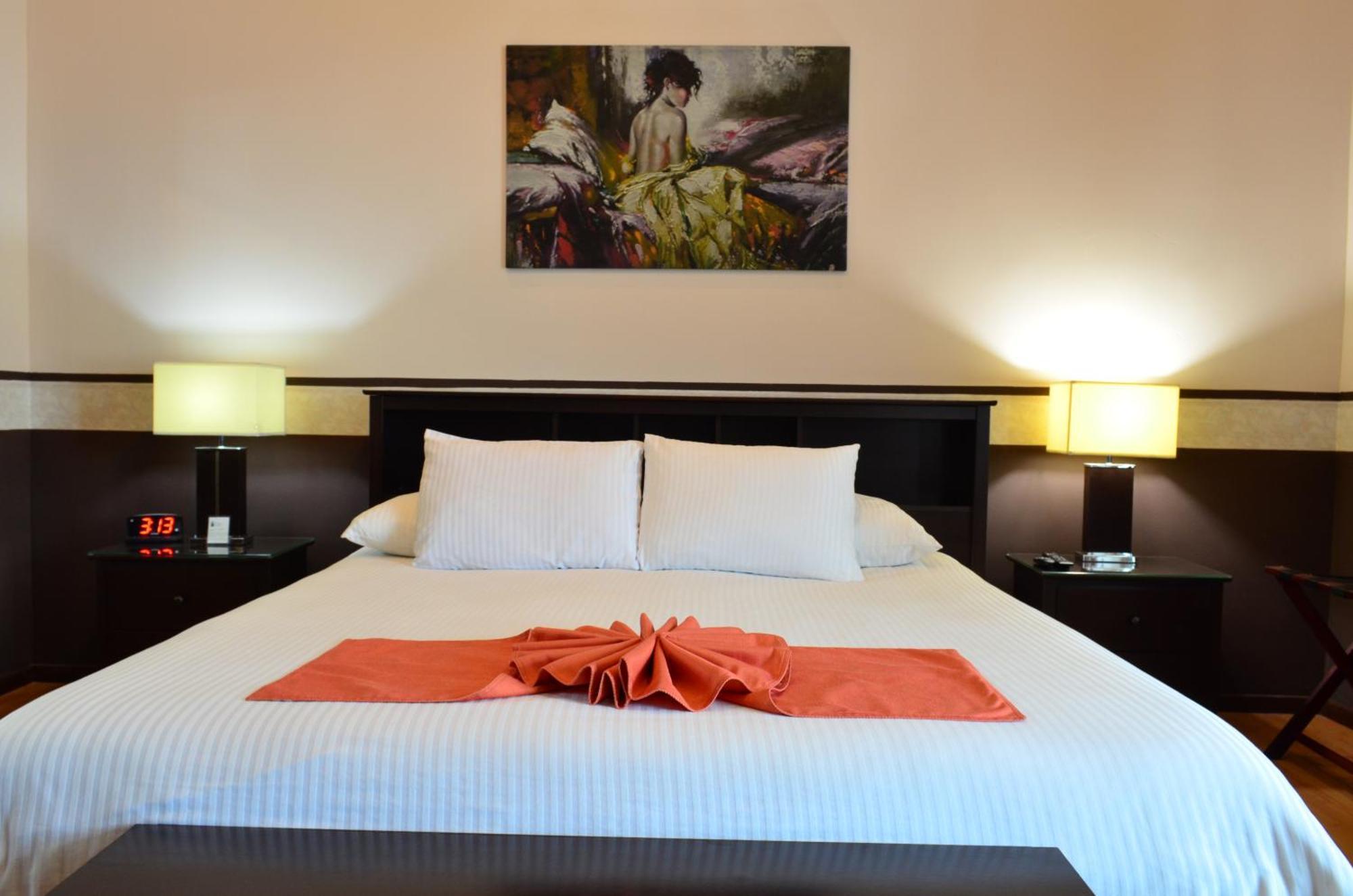 Hotel Del Capitan De Пуебла Екстериор снимка